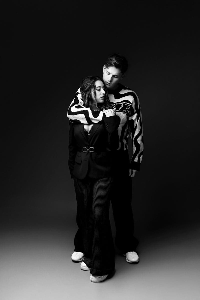 Séances photos couple au studio magali tinti