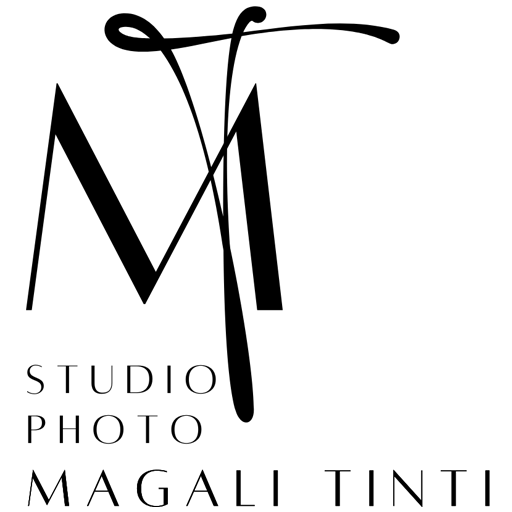 Studio photo Magali Tinti photographe grossesse naissance famille en Seine-et-Marne